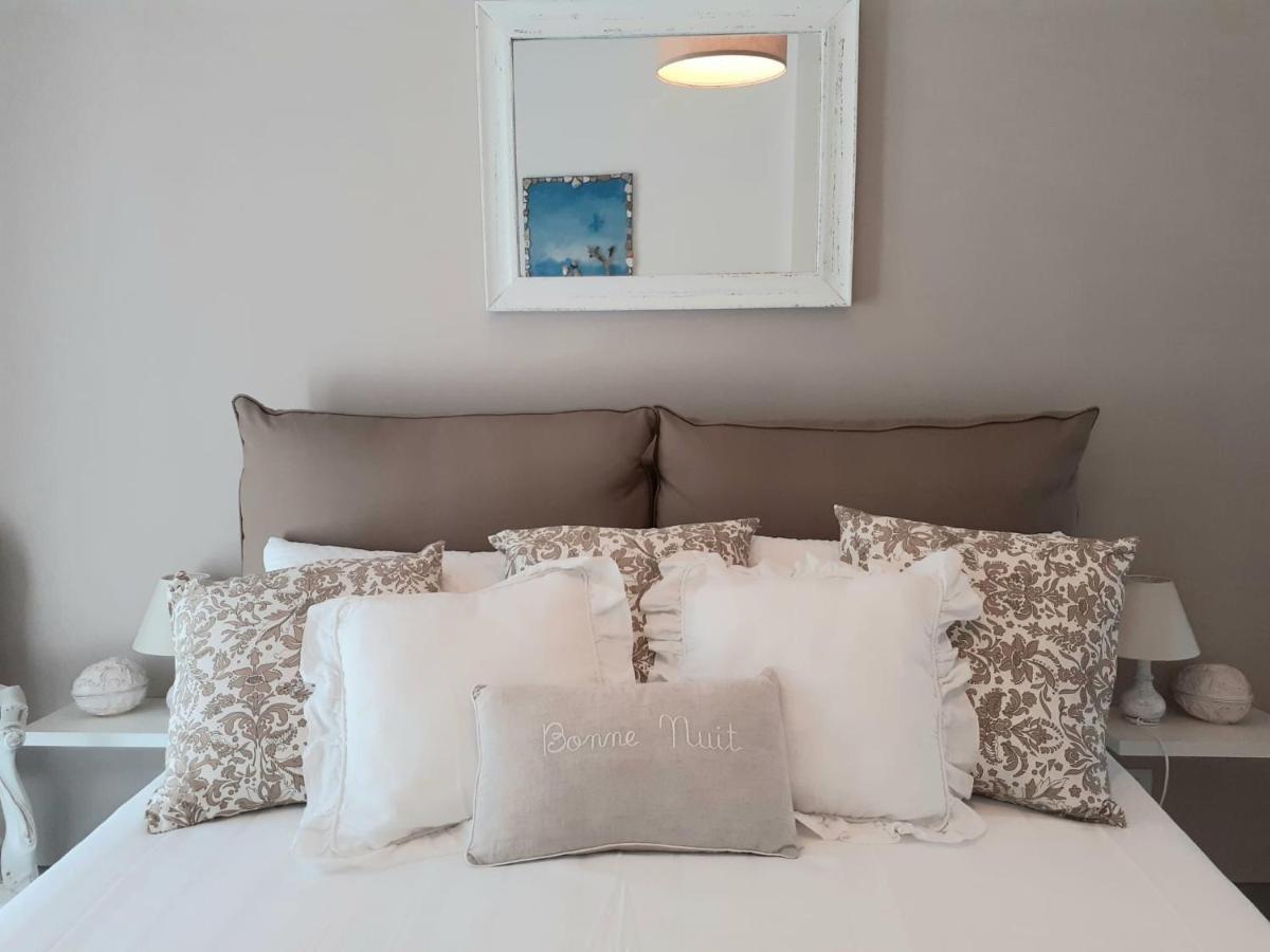 Residence Eucalyptus Suite Сан Ремо Екстериор снимка