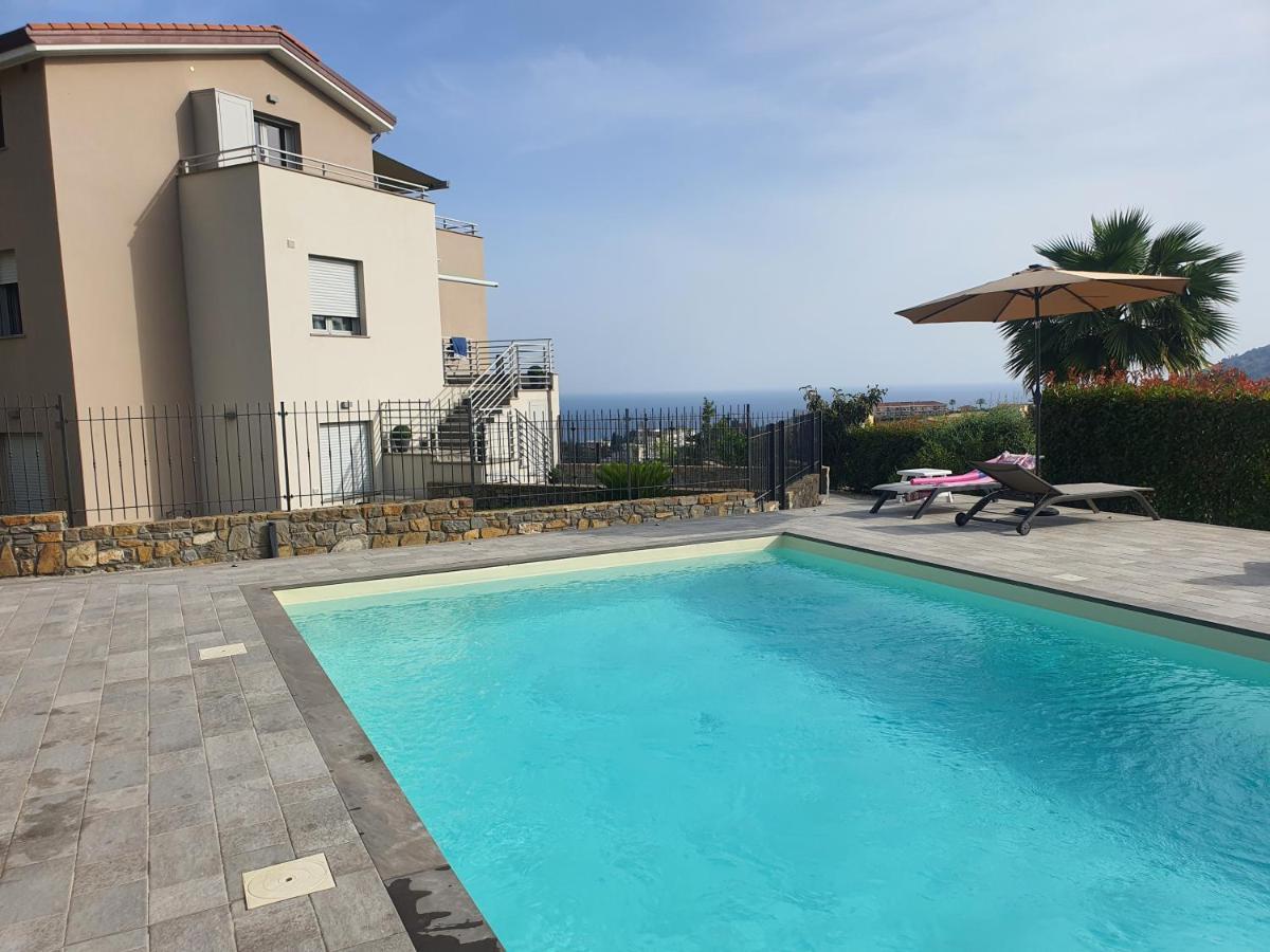 Residence Eucalyptus Suite Сан Ремо Екстериор снимка