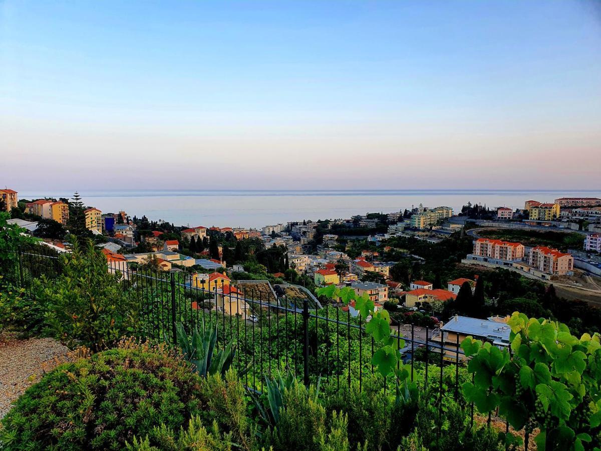 Residence Eucalyptus Suite Сан Ремо Екстериор снимка